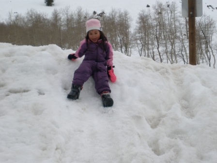 Kasen ready to slide down the snow